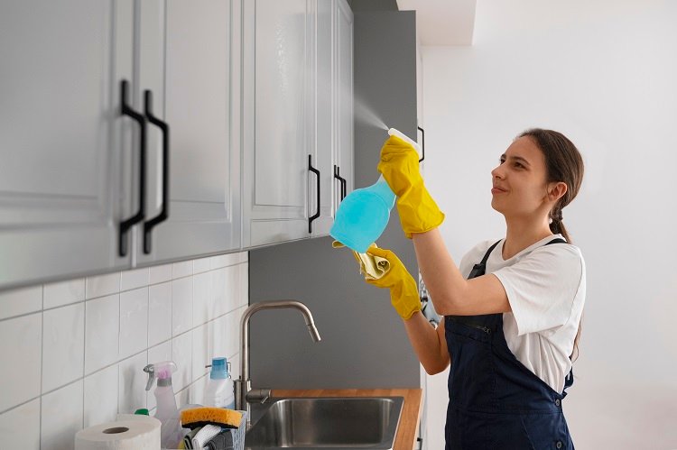 Secrets to a Germ-Free Kitchen in the UAE Climate
