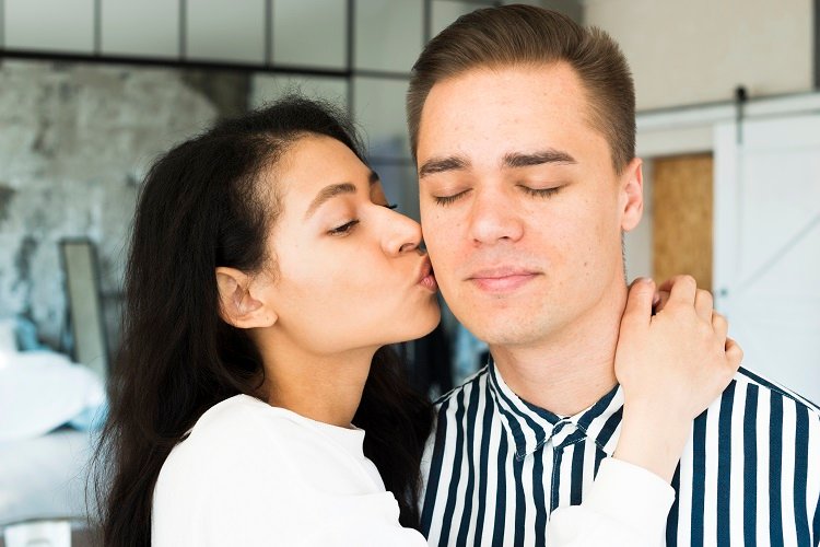 Tracing Herpes Through Time: 4,000 Years of Kisses and Contagion